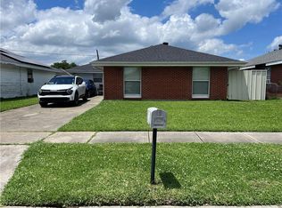 2312 Livaccari Dr, Violet, LA 70092