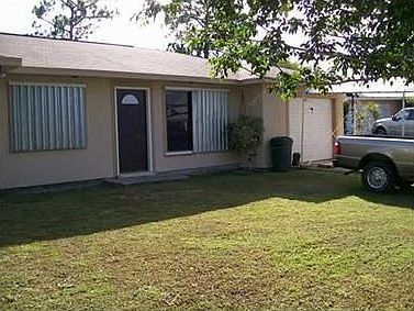 2nd image of 2025 SE Parkwood Cir