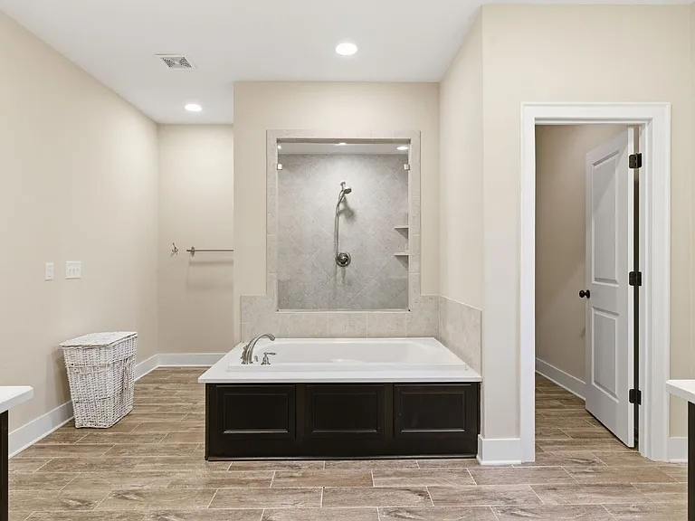 790 Fontwell Ln — Photo 25