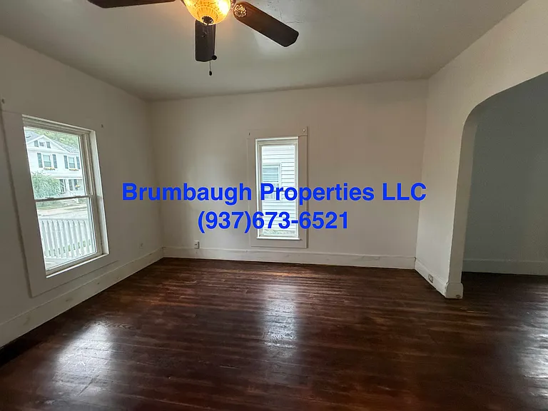 1027 Park Ave — Photo 46