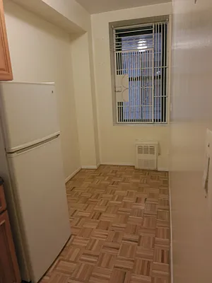 Rented by City & Suburban | media 21