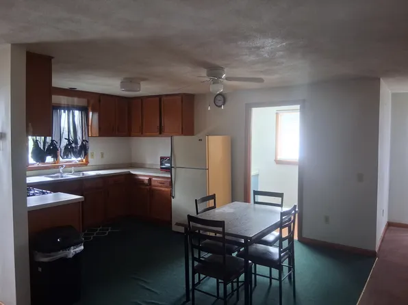 74 Beckwith St, Cranston, RI 02910