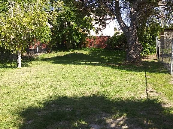 3rd image of 4711 Pocahontas Ave