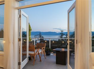 5280 E Sooke Rd #D, Sooke, BC V9Z0C1