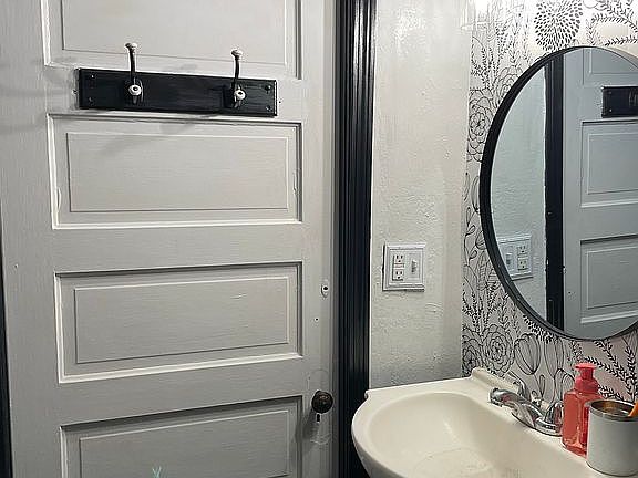 Updated bathroom 2023