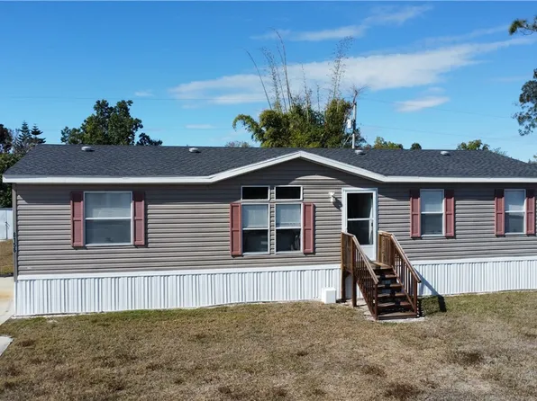 8156 Penny Dr, North Fort Myers, FL 33917