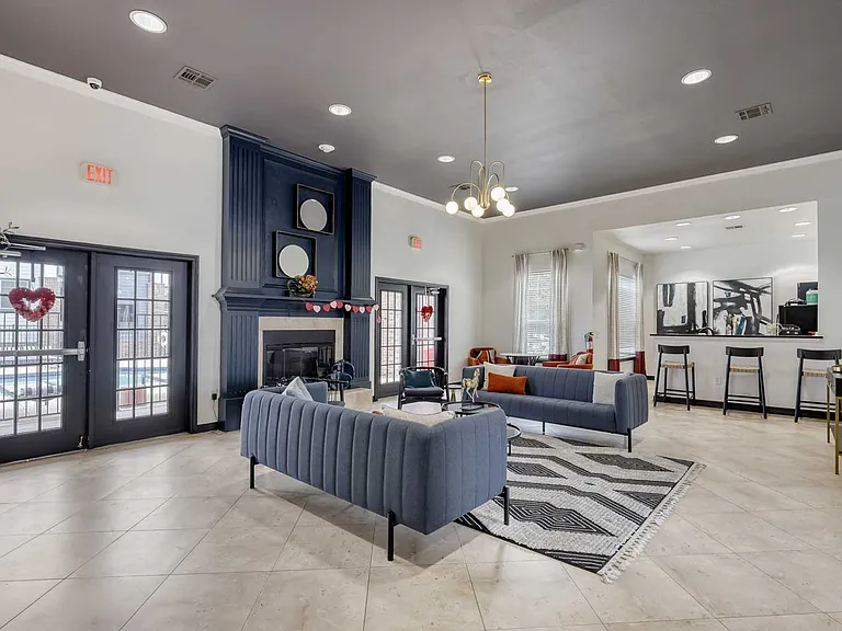 Worthington Point Apartments — Photo 37