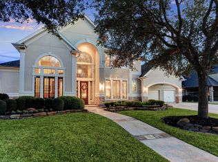 15811 Medina Lake Ln, Cypress, TX 77429