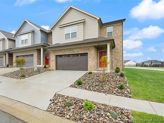 2nd image of 5201 N Hampton Court Lot #1512