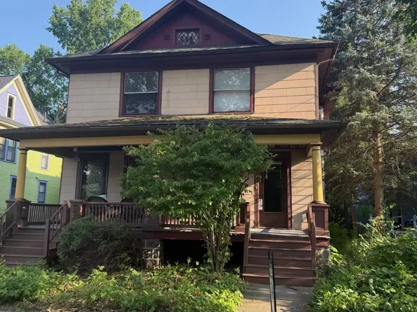 715 W Kalamazoo Ave #B, Kalamazoo, MI 49007