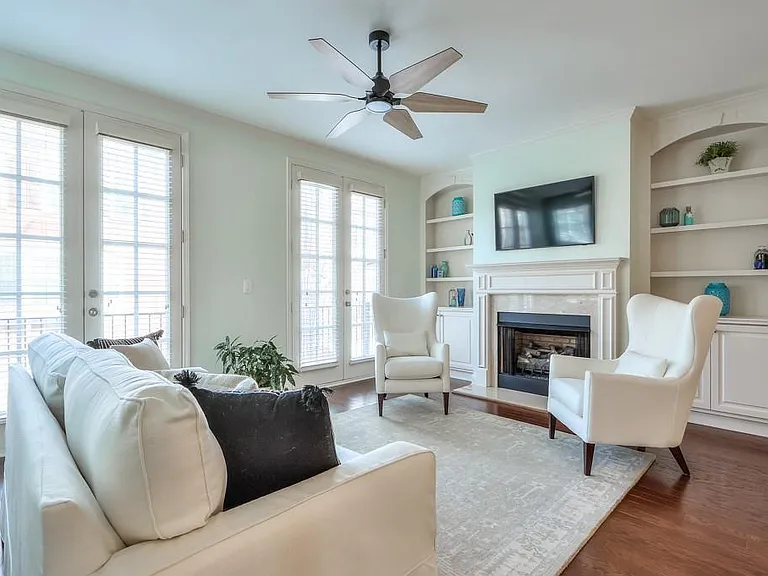 7205 Lowery Oak Dr — Photo 5