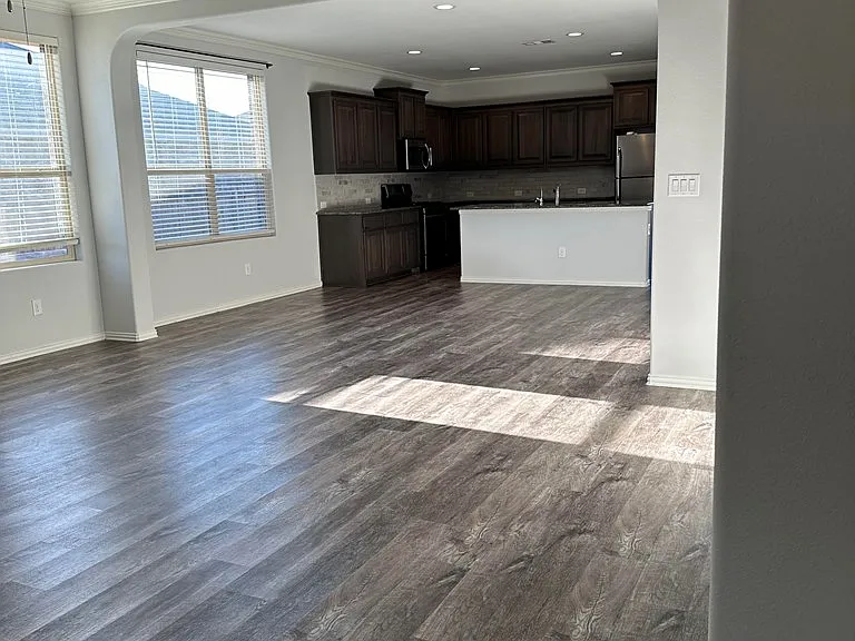 2308 Scenic Rd — Photo 5