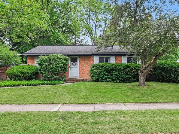 624 Susan Dr, Ann Arbor, MI 48103