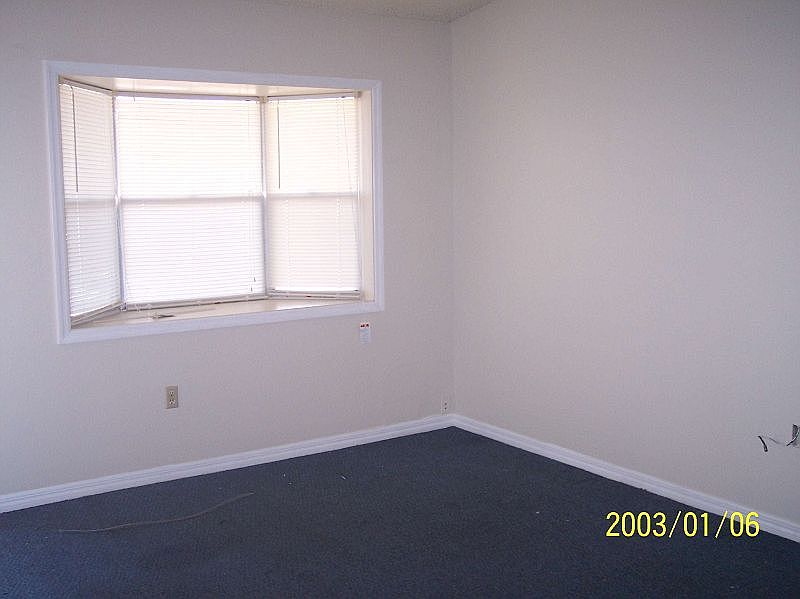 1st image of 1417 Hill St