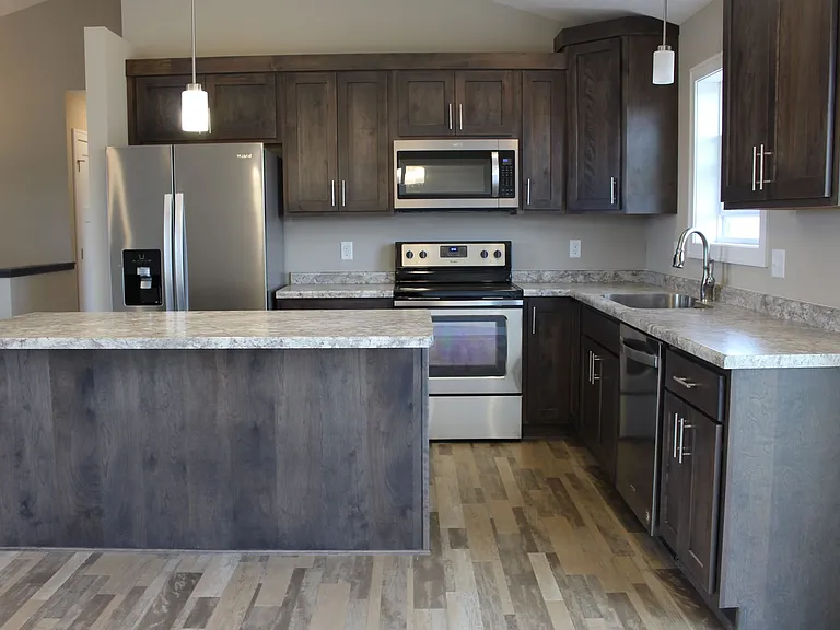 1748 Morning Glory Dr — Photo 7