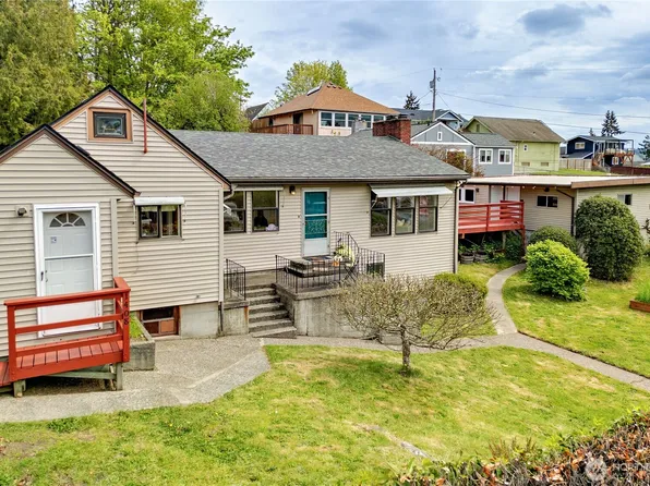 1408 Winfield Avenue, Bremerton, WA 98310