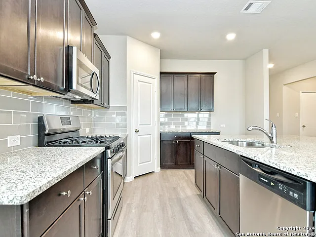 5332 Saunter Ln — Photo 11