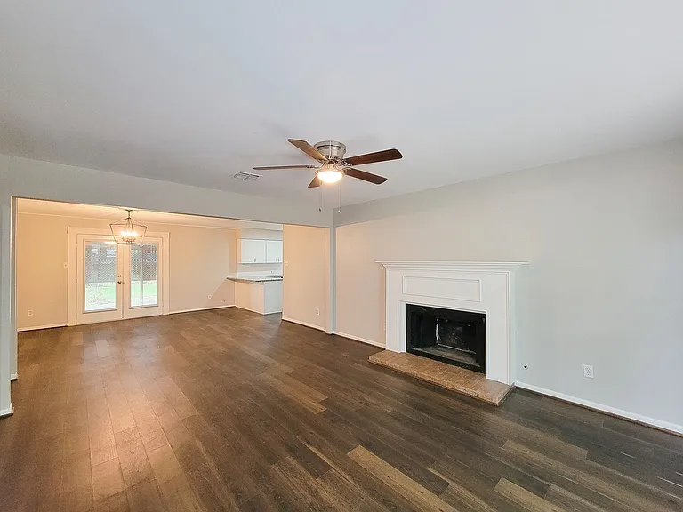 1803 Cypress Dr — Photo 22