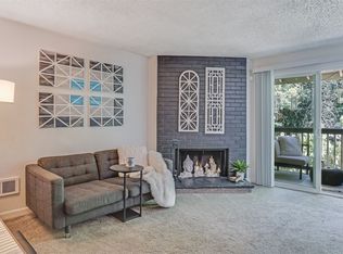 412 S 321st Pl APT A12, Federal Way, WA 98003