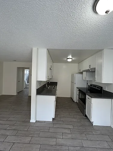 4385 Hamilton St #2 Photo 1