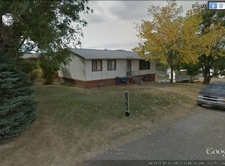 623 3rd St E, Roundup, MT 59072
