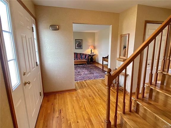 5th image of 5810 Independence Dr