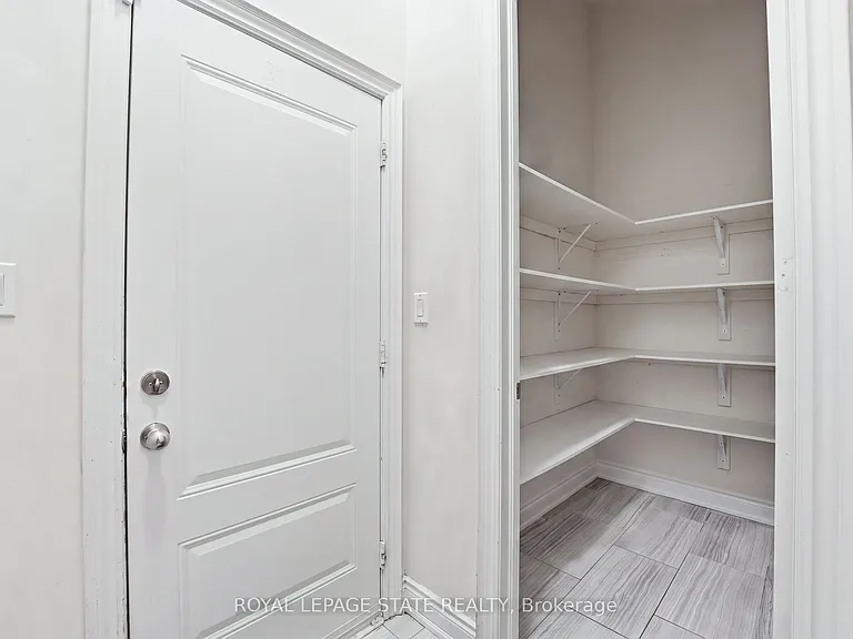 1192 Stag Holw #UPPER — Photo 19