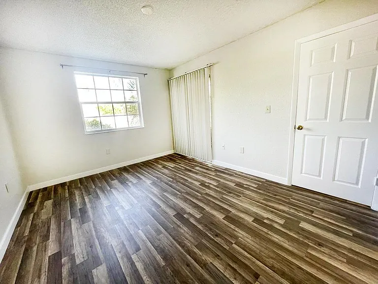 2810 N Oakland Forest Dr #207 — Photo 16