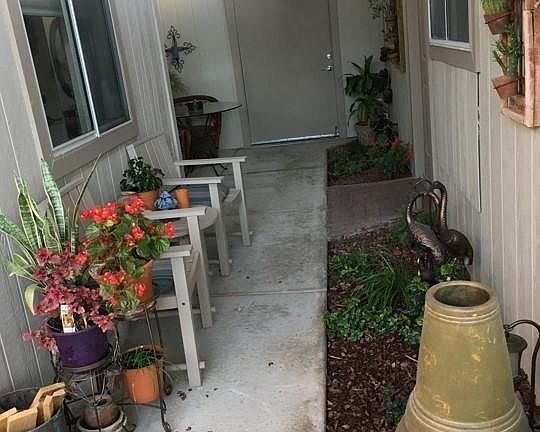 4th image of 969 W Lockwood Ln