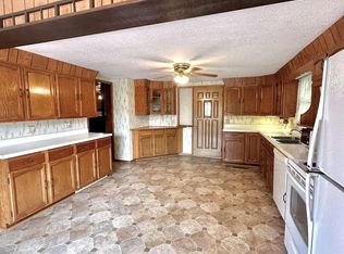 412 W Spring St, New Hampton, IA 50659