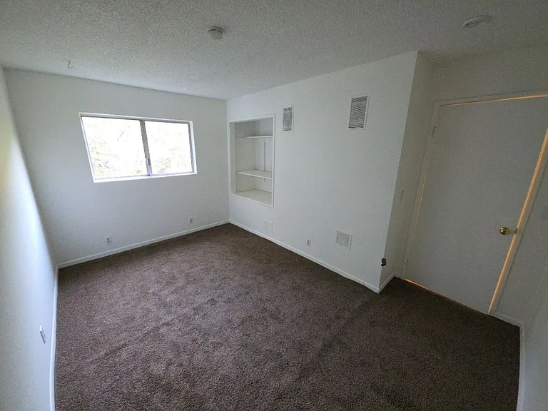 9210 Wildcat Rd #C — Photo 10
