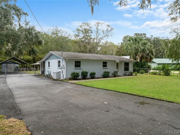 5581 S Perch Dr, Floral City, FL 34436