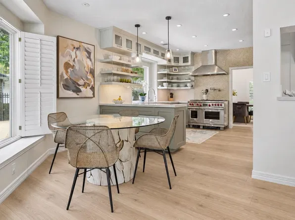 1310 Tracewood Cv, Houston, TX 77077