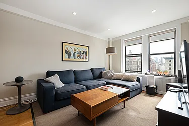 Rented by Rita S Citrin, LREB