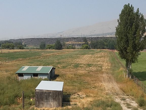 pasture, barn, hay shed