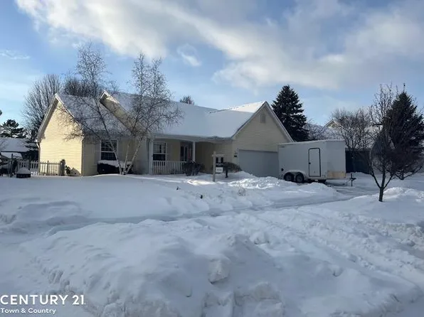 73901 Madison St, Armada, MI 48005
