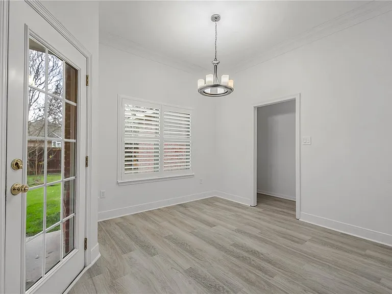 305 Stone Chase Ct — Photo 8