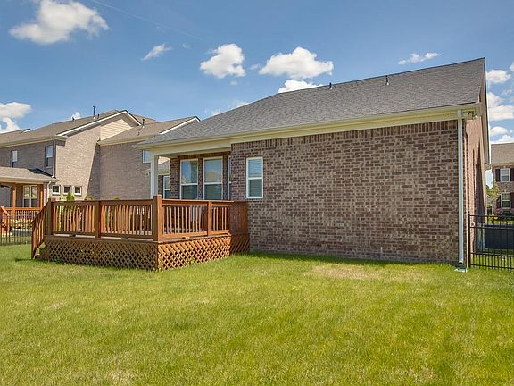5th image of 1025 Ryecroft Ln