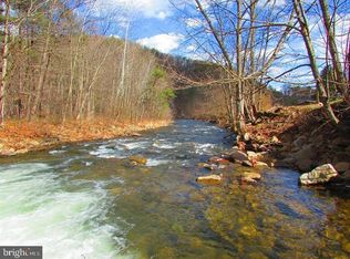 25 N River Run, Kirby, WV 26755