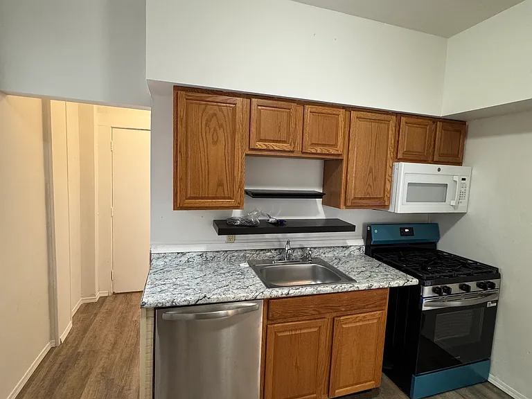 335 Boggs Ave #1 — Photo 3