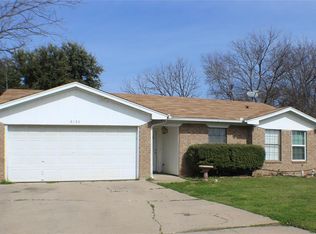 8132 Camelot Rd, Fort Worth, TX 76134