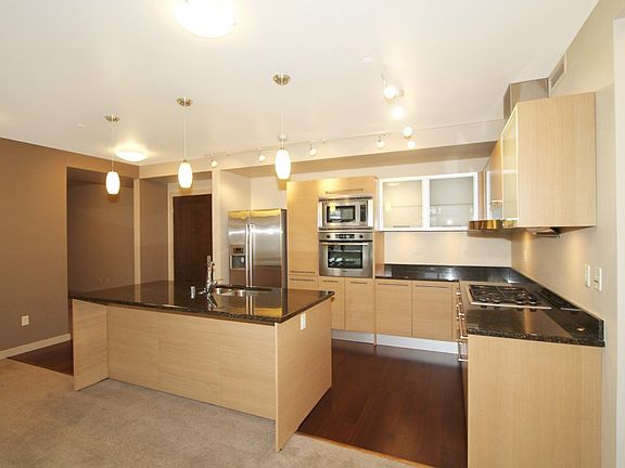 3rd image of 631 Market St Unit 309