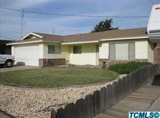 1501 N Williams St, Hanford, CA 93230