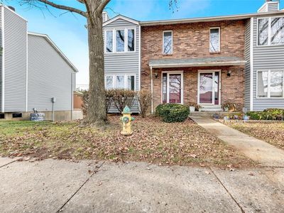 1716 Forest Hills Dr UNIT H, Saint Charles, MO, 63303