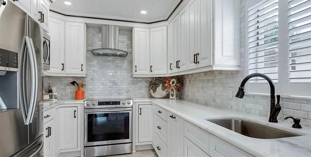 2 bed, 2.0 bath, 1102 sqft, $2,300 — Photo 4