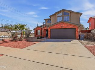 6900 Imperial Ridge Dr, El Paso, TX 79912