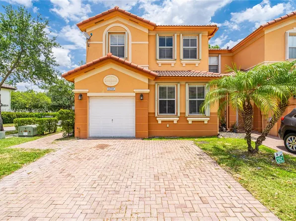 8791 NW 112th Ct, Doral, FL 33178