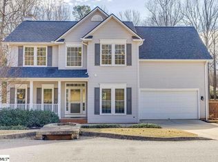 33 Poplar Springs Dr, Mauldin, SC 29662