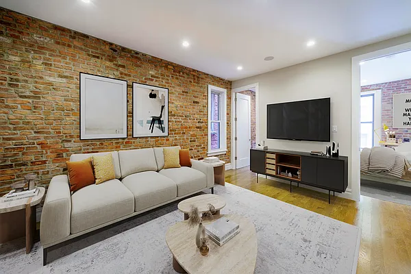 Rented by Douglas Elliman | media 8