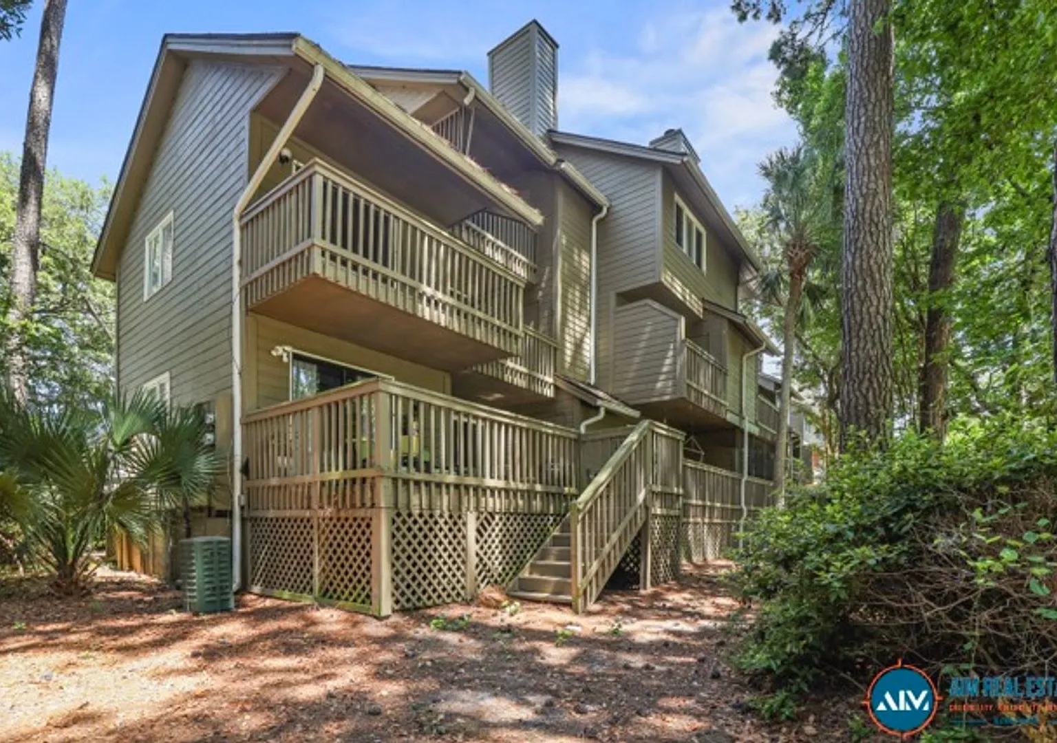Wyndemere at Yacht Cove Newly Renovated 2BR/2.5BA Condo, Mid-Island Location! — Photo 2